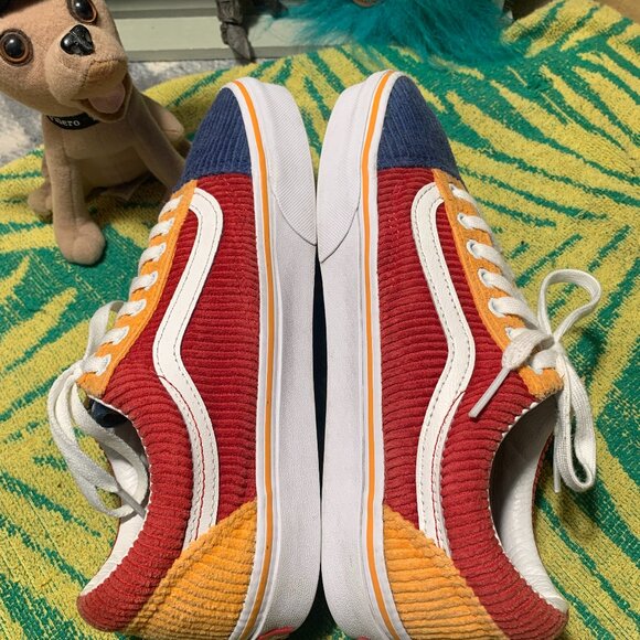 Women's Size 9.0 VANS Old Skool Multi-Color Corduroy Shoes Great Condition - Picture 1 of 9